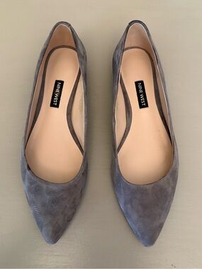 Nine West Onlee Gray Suede Pointed-Toe Flats